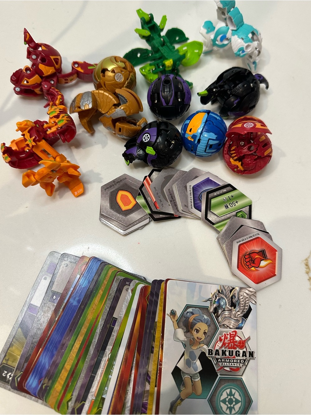 Bakugan Armored Alliance Lot – Figures Cards BakuCores